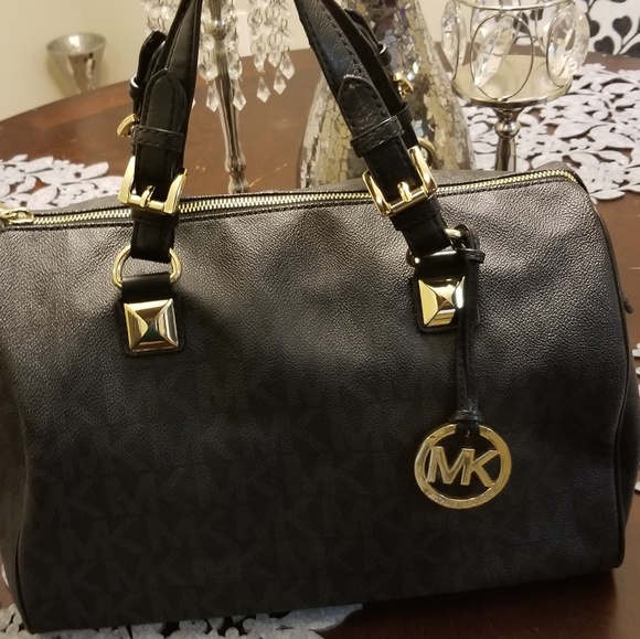Michael Kors Handbags - Michael Kors Large Logo Bag